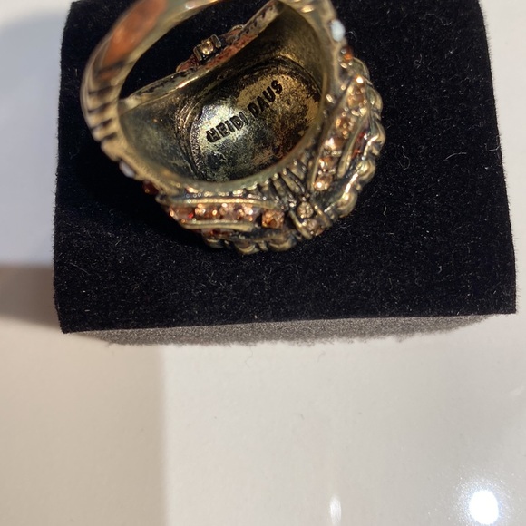 Heidi Daus Ring - Picture 7 of 8